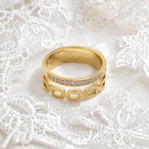 Crystal C link Ring
